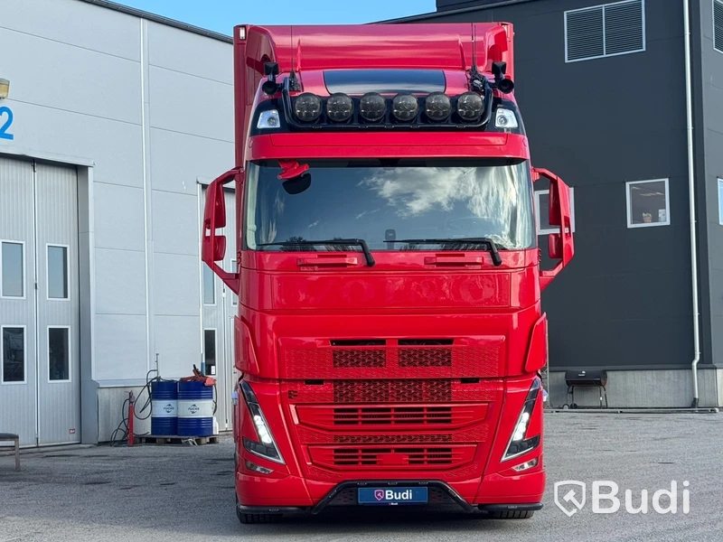 Fjärrbil Volvo FH13 500 6x2 I-Shift -2023 | Ekeri | Full-luft