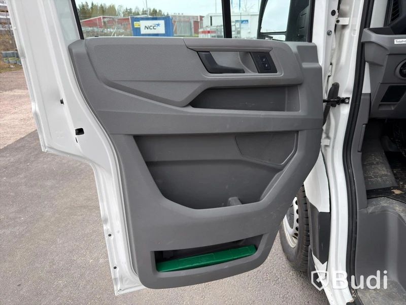 Lätt lastbil Volkswagen Crafter 35 EH 2.0 TDI 177hk 4Motion, Manuell, 2018 – Zepro