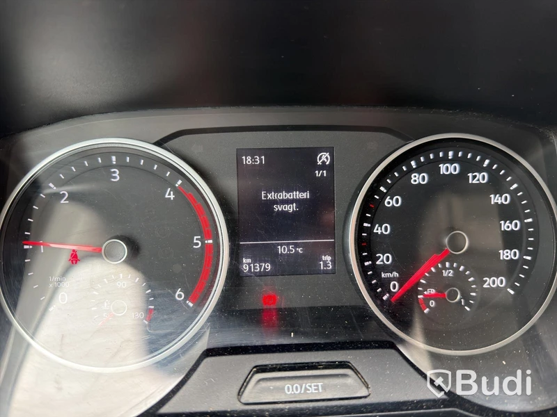 Lätt lastbil Volkswagen Crafter 35 EH 2.0 TDI 177hk 4Motion, Manuell, 2018 – Zepro