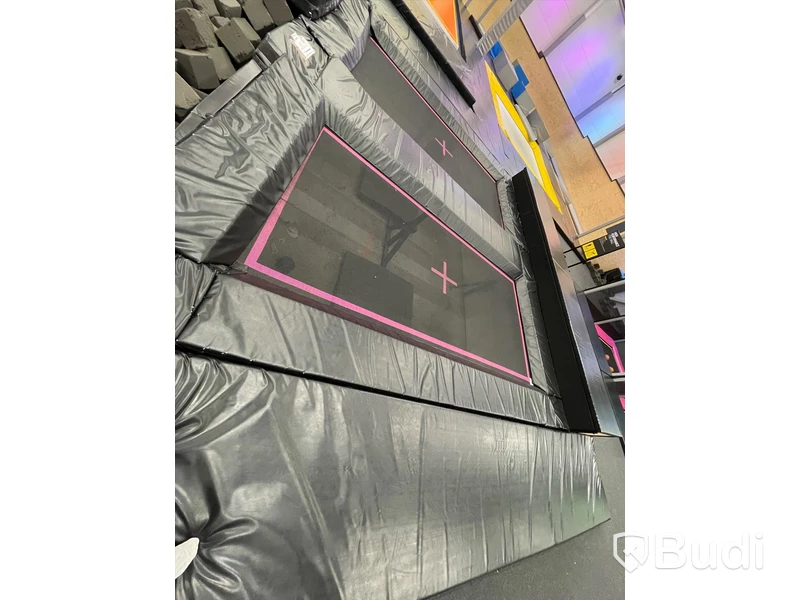 Foam Pit 158 kvm
