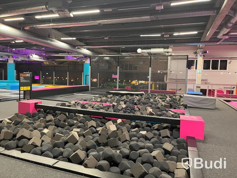 Foam Pit 13x6 m