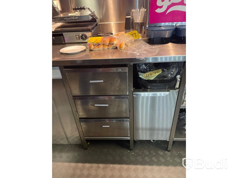 Rostfri bänk med varmkorvslåda