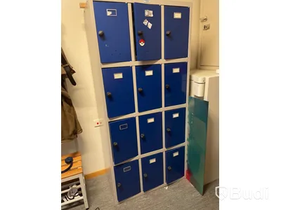 2 st förvaringsskåp