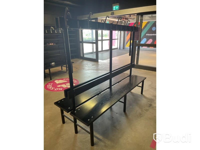 5 st omklädningsbänkar