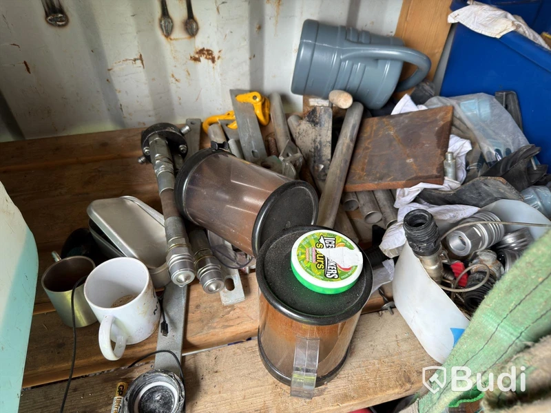 10-foot container with contents from a haulage company