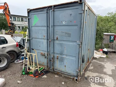 10-foot container with contents from a haulage company