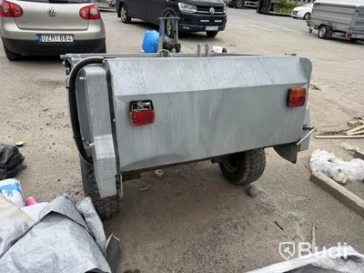 Hydraulic grit spreader, untested