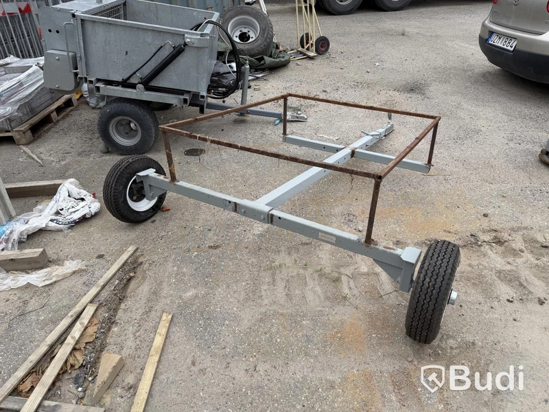 Homemade trailer for 1,000-litre IBC tank