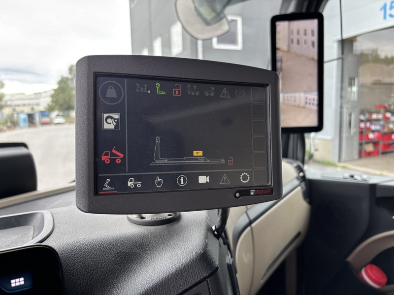 Hooklift truck Mercedes-Benz Actros 2853 -2020 | HIAB 21 tonnes