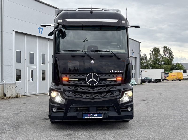 Hooklift truck Mercedes-Benz Actros 2853 -2020 | HIAB 21 tonnes