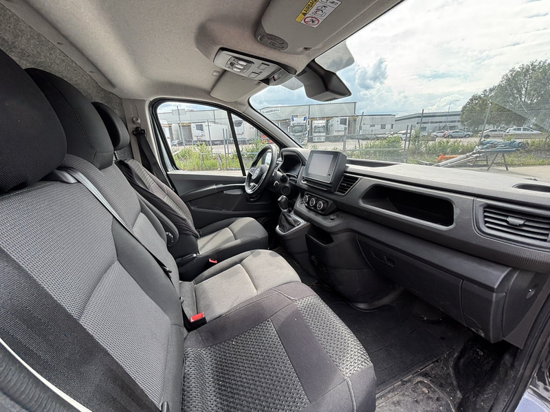 Skåpbil Nissan Primastar 3.0t 2.0 dCi DCT -2022 | Dragkrok
