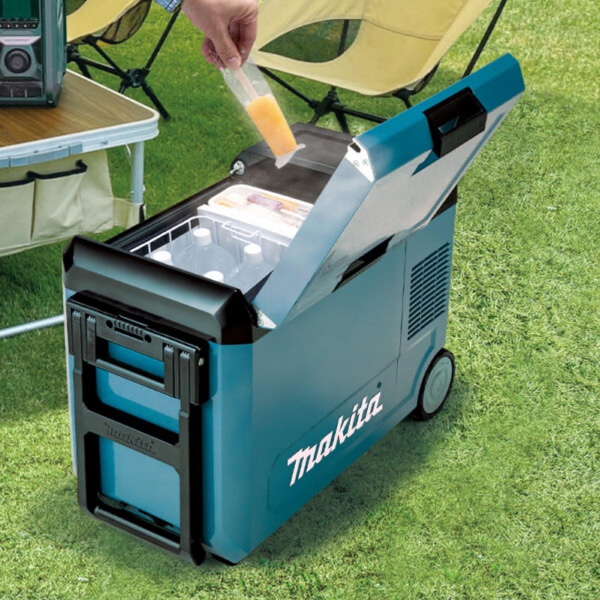 (NEW) Makita CW004GZ Cooler/Warmer Box
