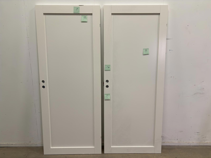 2 INTERIOR DOORS SOLID ELEMENTS TREND KVADRAT 1-PANEL 9X21