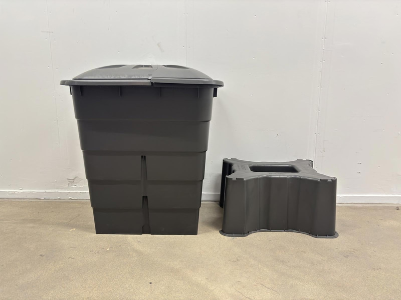 Regntunna med ställ Garantia. 300 L