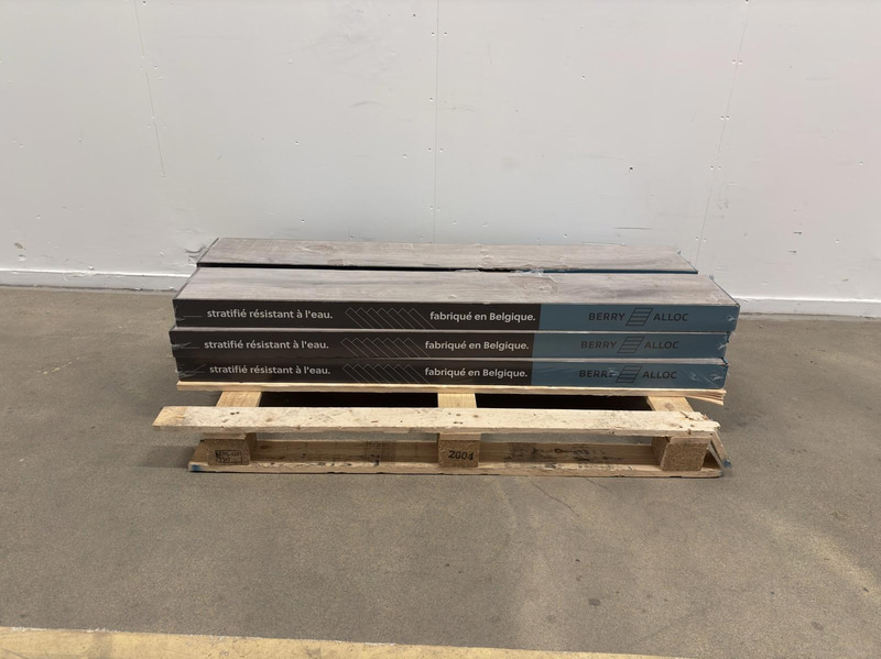 LAMINATGOLV BERRYALLOC OCEAN 8 V4 GYANT LIGHT GREY 11m²