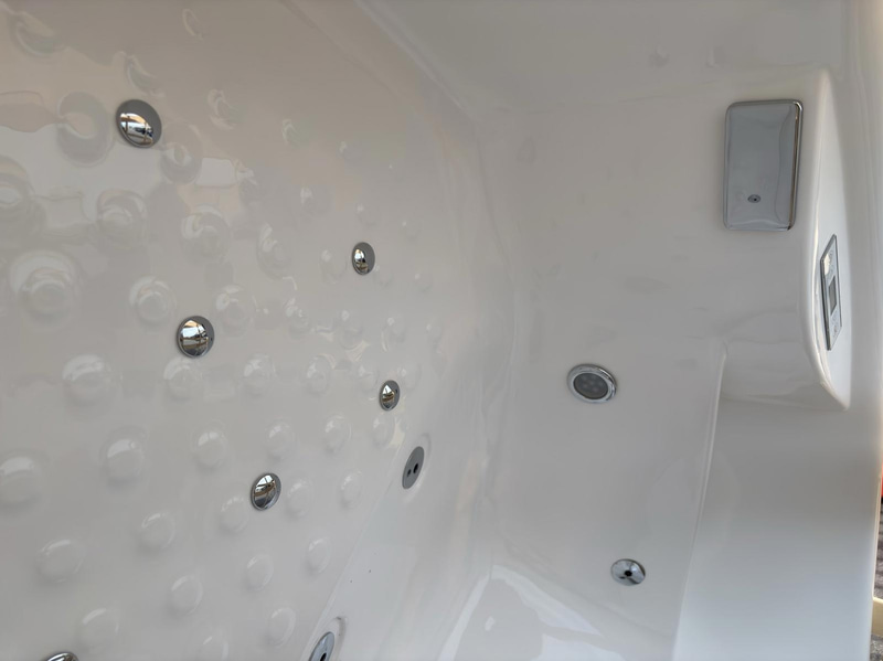 Jacuzzi, okänd modell