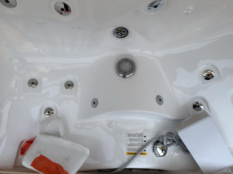 Jacuzzi, okänd modell
