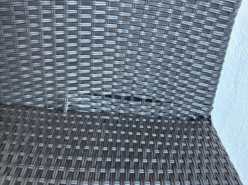 2 Sun Loungers