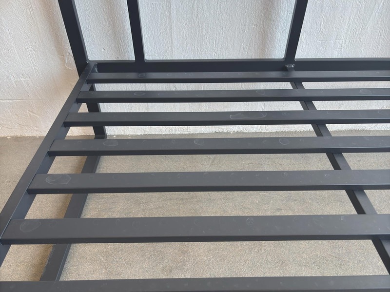 2 sofas incl. coffee table, Sensum Skepparholmen, black