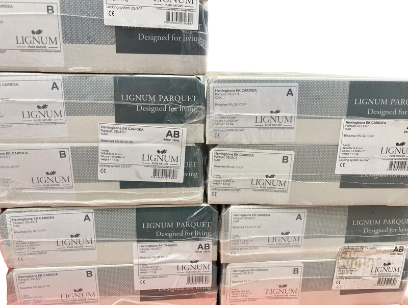 (NEW) 10 packs of Lignum herringbone parquet, Oak Caridea, total approx. 4.523 m²