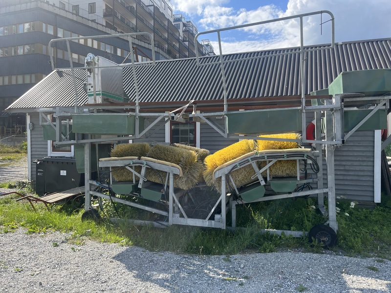 Båtbottentvätt, ombyggd för motorbåtar och segelbåtar med grund köl