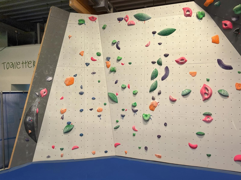 Bouldering Wall, T-Wall
