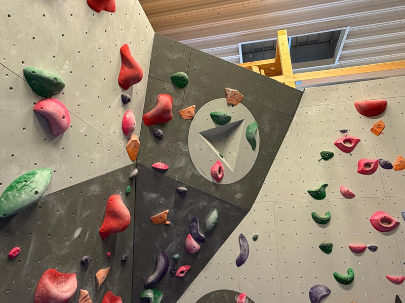 Bouldering Wall, T-Wall