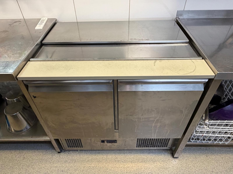 Refrigerated prep counter / saladette, SVEA S-90