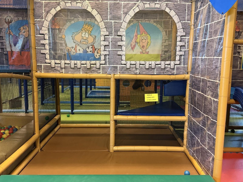 Large indoor playground, PlayCo, length approx. 37 metres