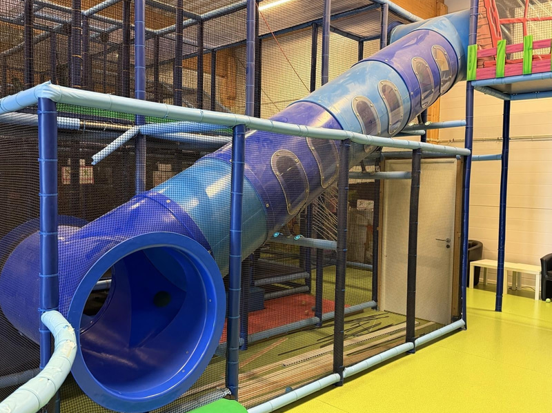 Large indoor playground, PlayCo, length approx. 37 metres