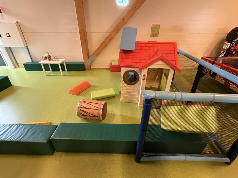 Large indoor playground, PlayCo, length approx. 37 metres