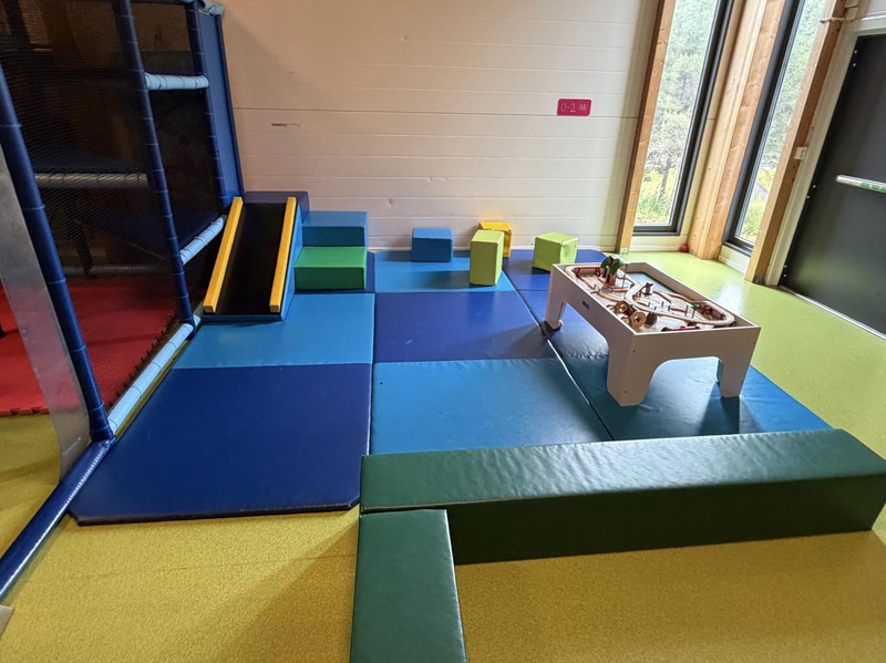 Large indoor playground, PlayCo, length approx. 37 metres