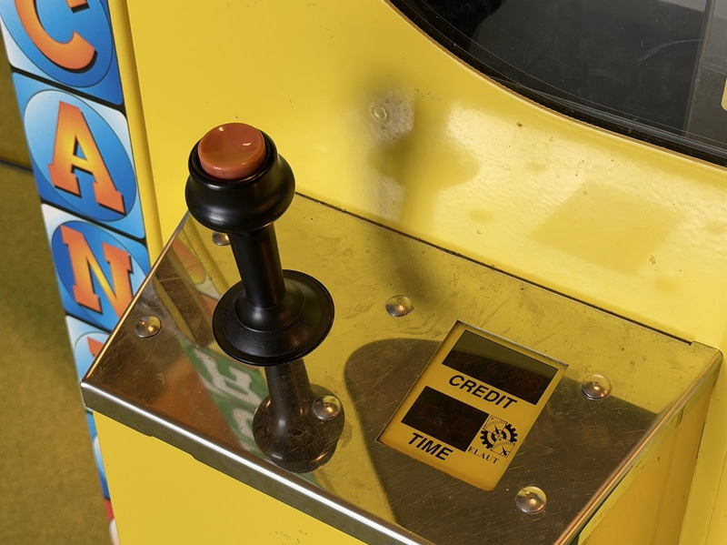 Claw machine ELAUT, "win every time"