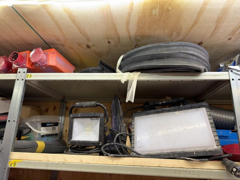 20-foot insulated container with contents