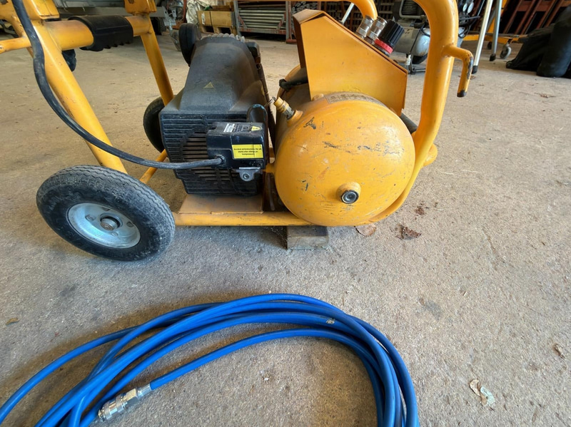 Montana 20/255 Compressor, 2011, 20 L