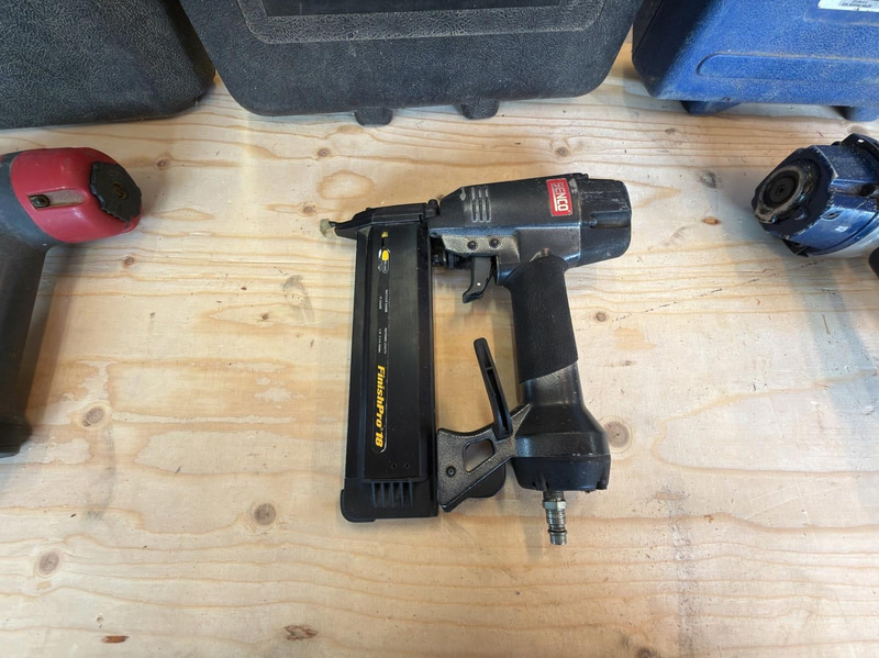 4 nail guns
