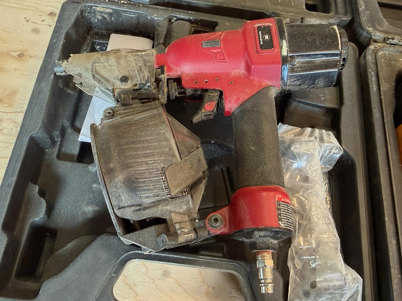 3 nail guns