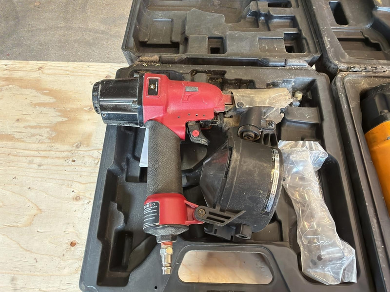 3 nail guns