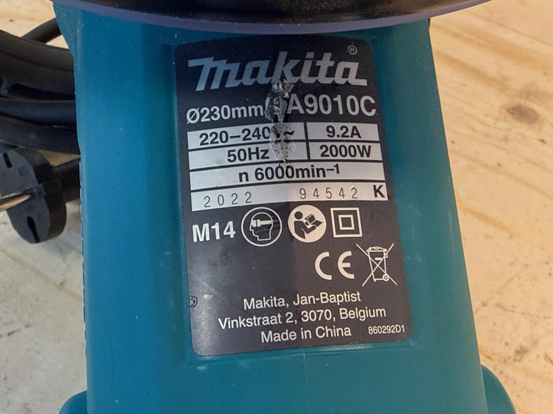 Trimmerfräs Makita GA9010C, 230 mm, 2000 W