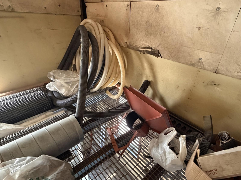 Insulation, sheet metal, building materials, etc.