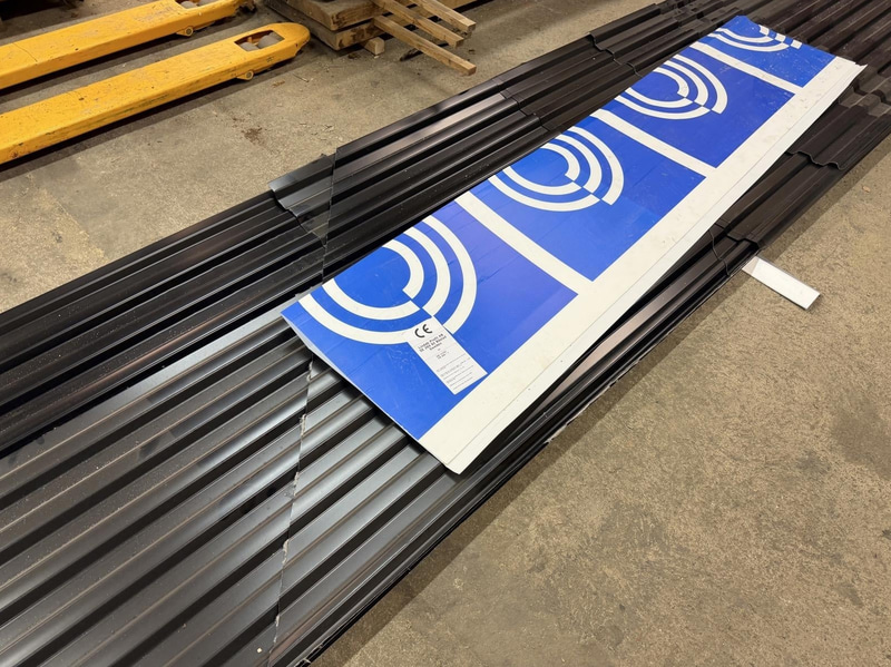 Insulation, sheet metal, building materials, etc.