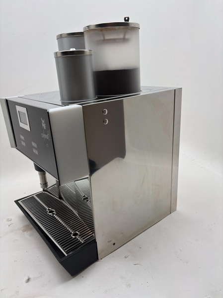 WMF Cafemat coffee machine