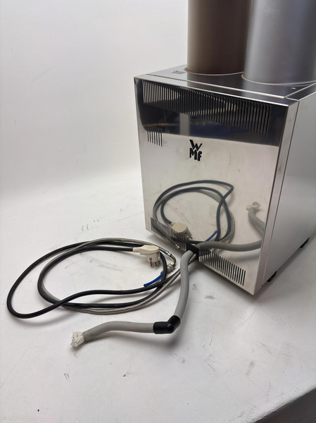 Coffee machine WMF Cafemat, incl. WMF COOLER 6,5 LT milk cooler