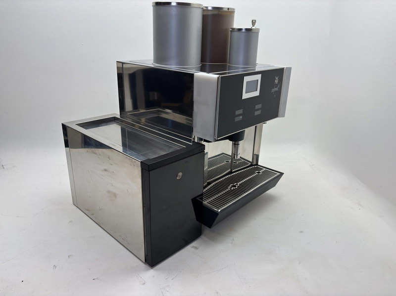 Coffee machine WMF Cafemat, incl. WMF COOLER 6,5 LT milk cooler