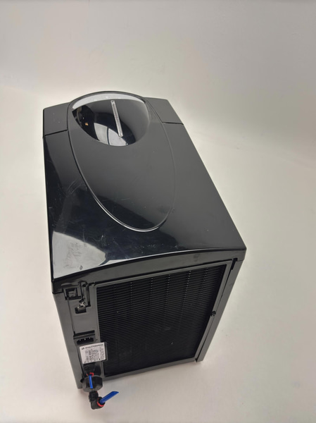 Escowa Omni water dispenser