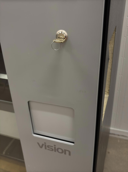 Kylautomat Vision, Combo Plus V7, inkl skärm, kortläsare och router