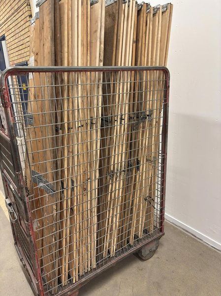parti med pallkragar för helpall