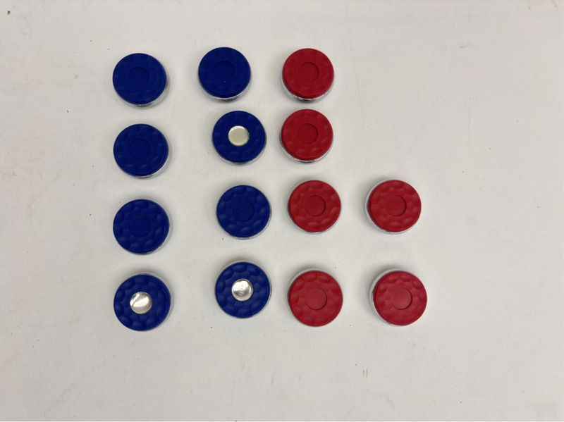 14 Gamesson shuffleboard pucks