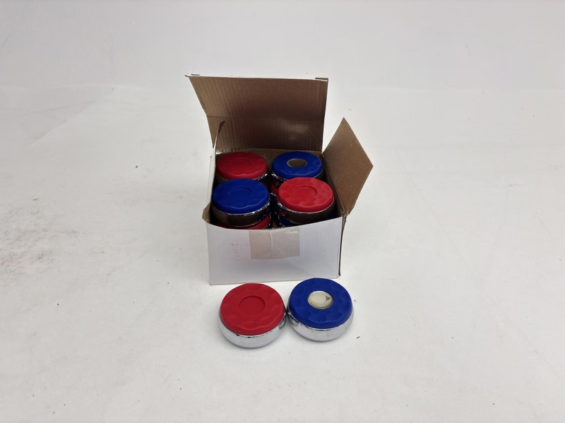 14 Gamesson shuffleboard pucks