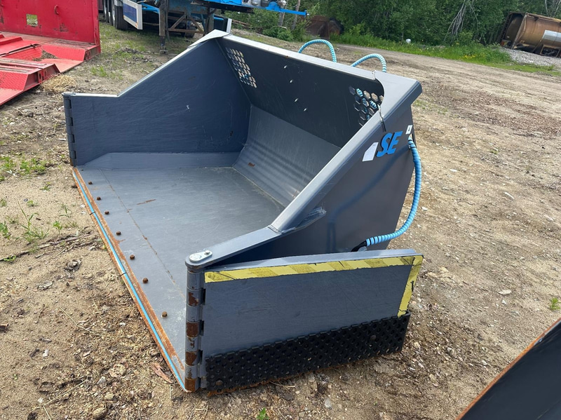 Klaffskopa, SE Equipment 3.7 m3. B=2 600 mm. Volym 3 700 l. -2023